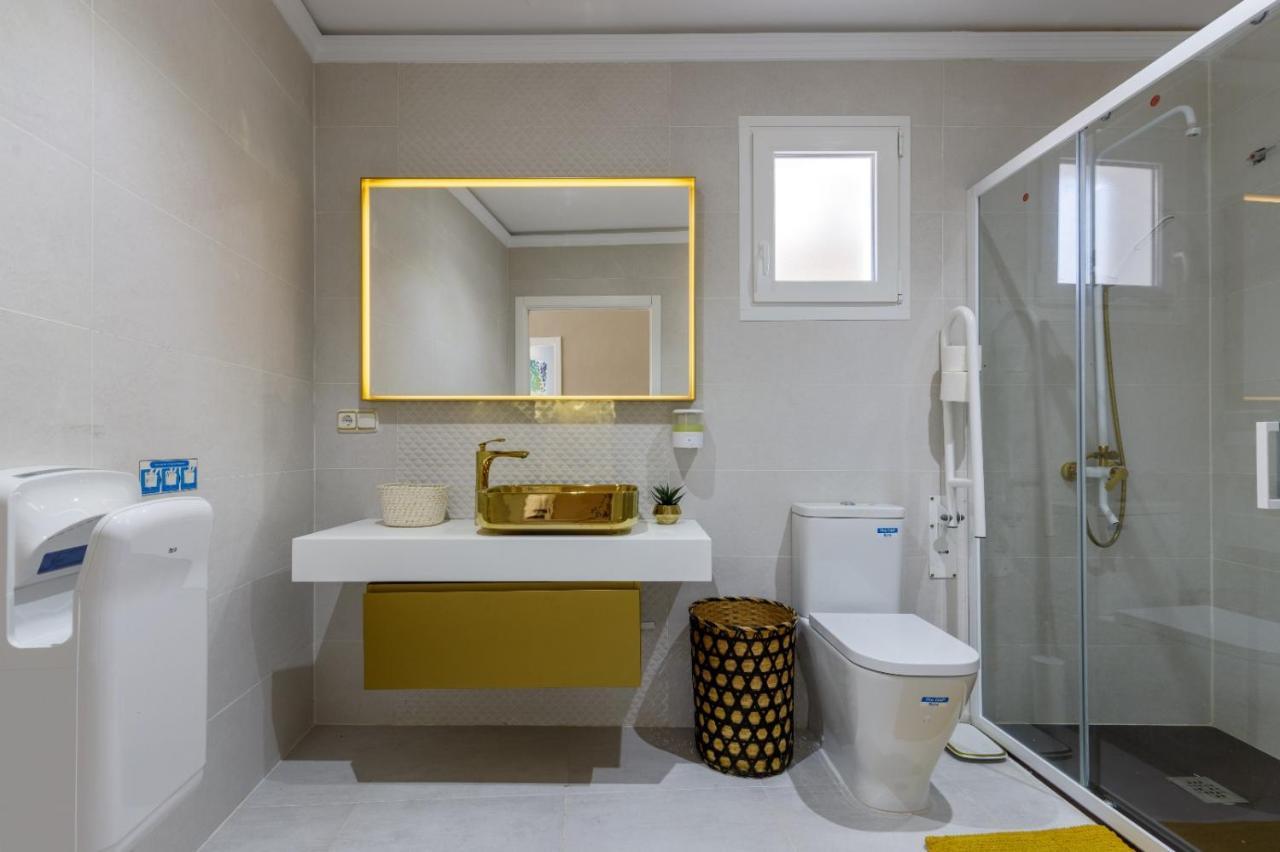 Apartamento Con Sol De Paz Torremolinos Eksteriør billede